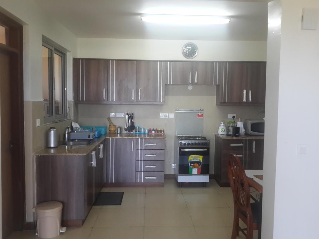 Shanzu Beach Apartment With Stunning Ocean View Mwakirunge Eksteriør bilde